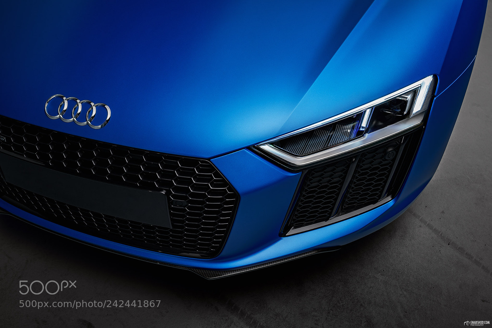Sony a7 II sample photo. Audi r8 spyder v10 photography