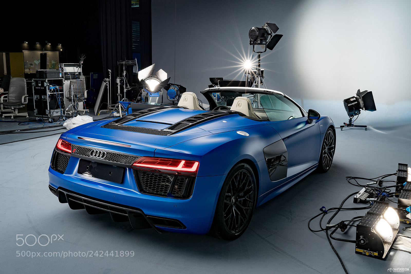 Sony a7 II sample photo. Audi r8 spyder v10 photography