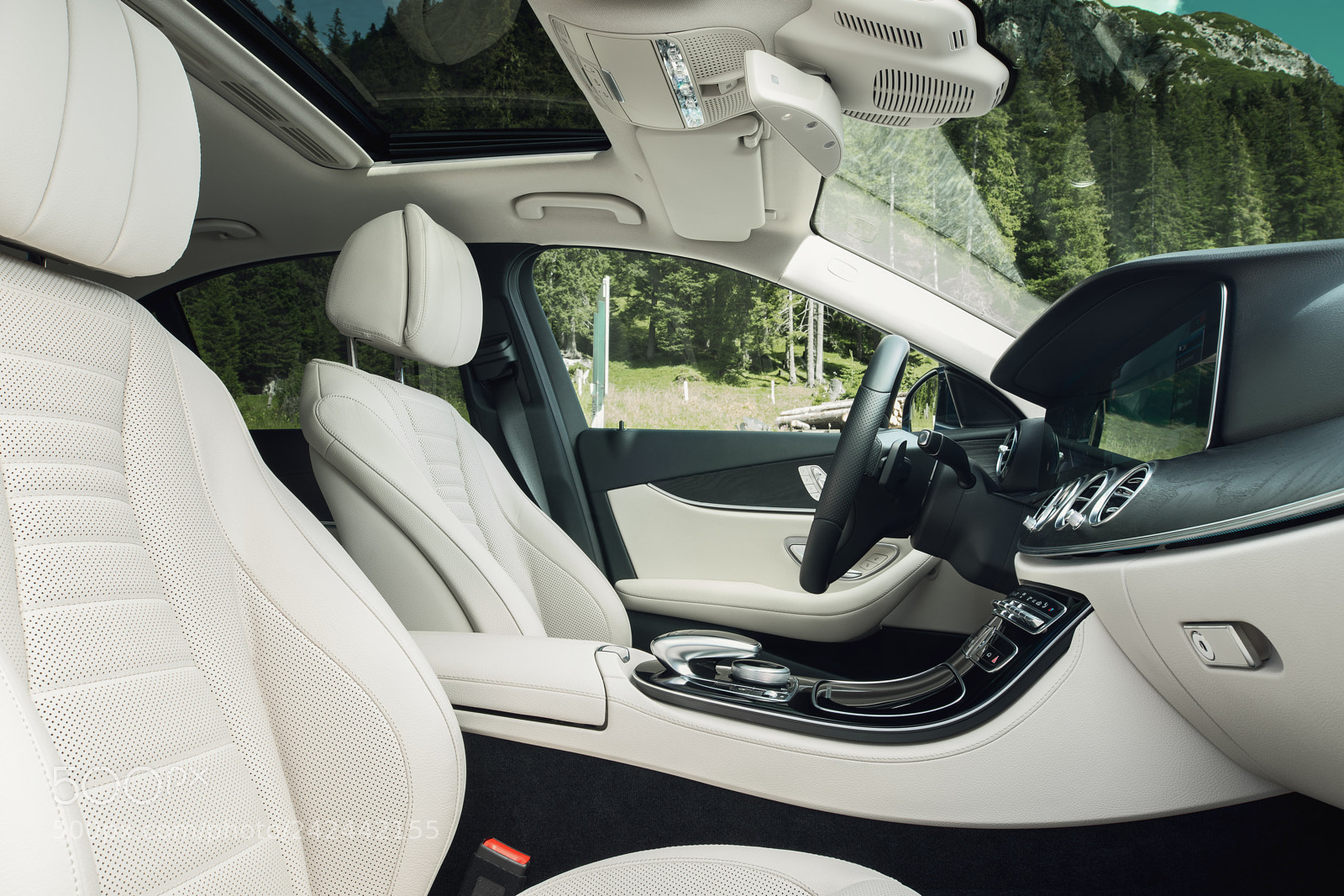 Sony a7 II sample photo. Mercedes-benz e200 - lech photography