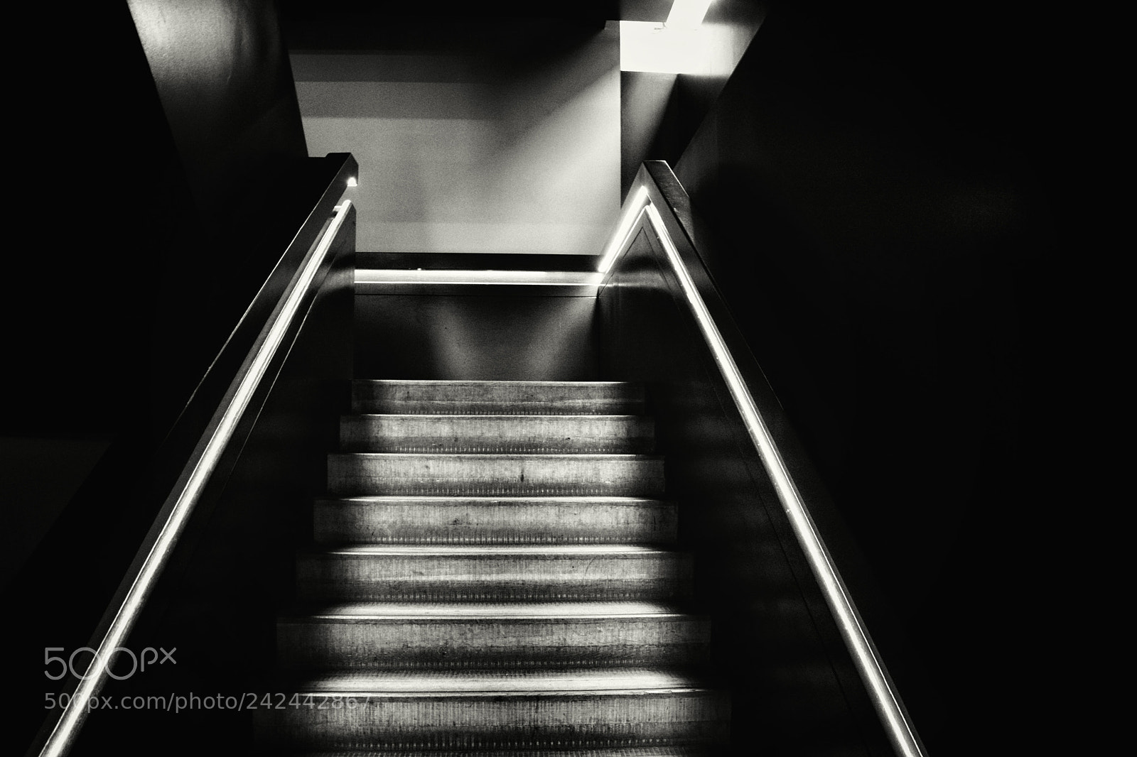 Nikon D7100 sample photo. Stairs in tate modern photography