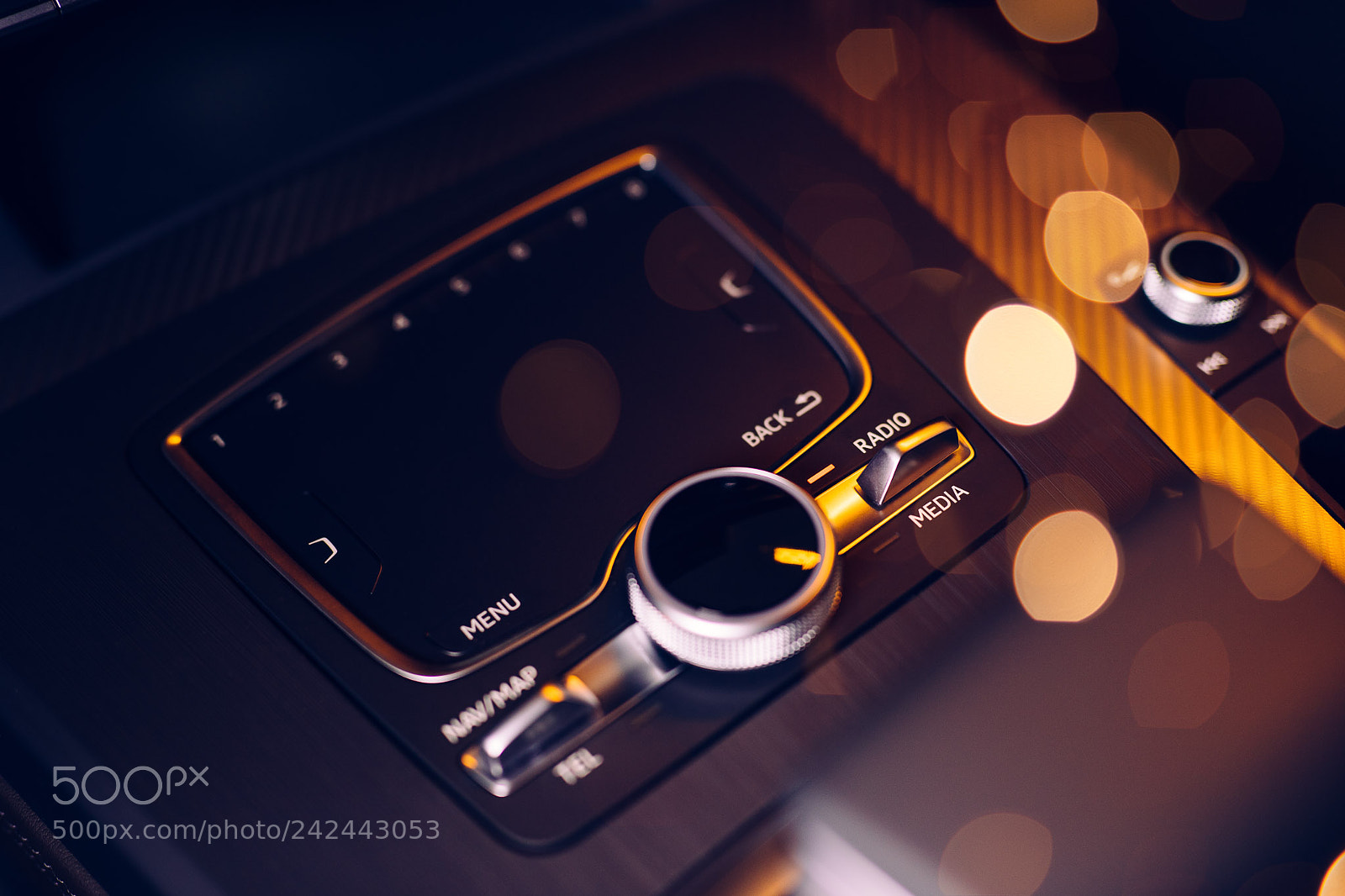 Sony a7 II sample photo. Audi q5 advent photography