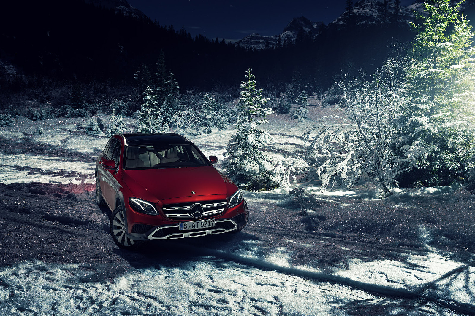 Sony a7 II sample photo. Mercedes-benz e 220d all-terrain photography