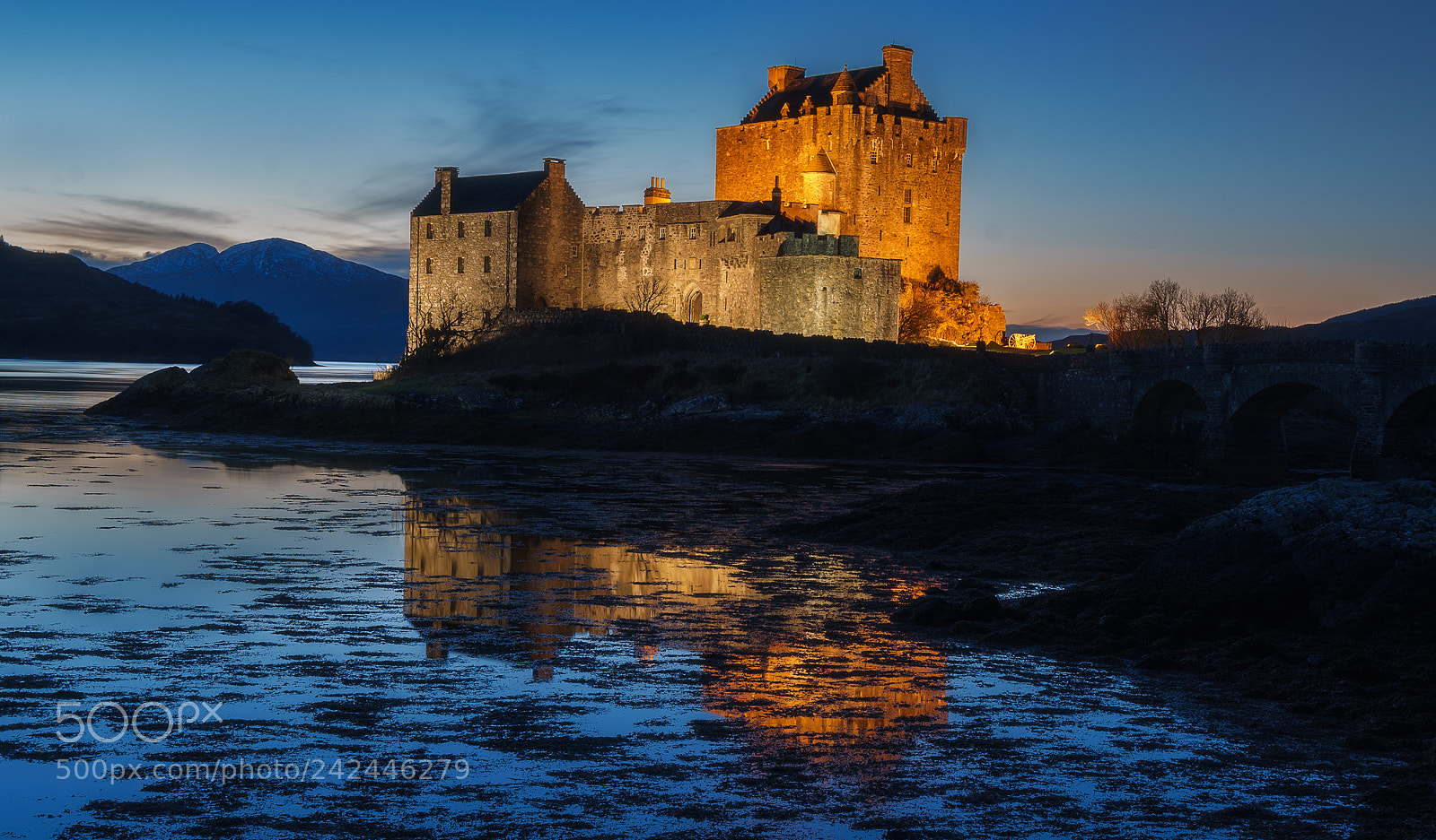 Sony a7 sample photo. Eilean donan castle photography