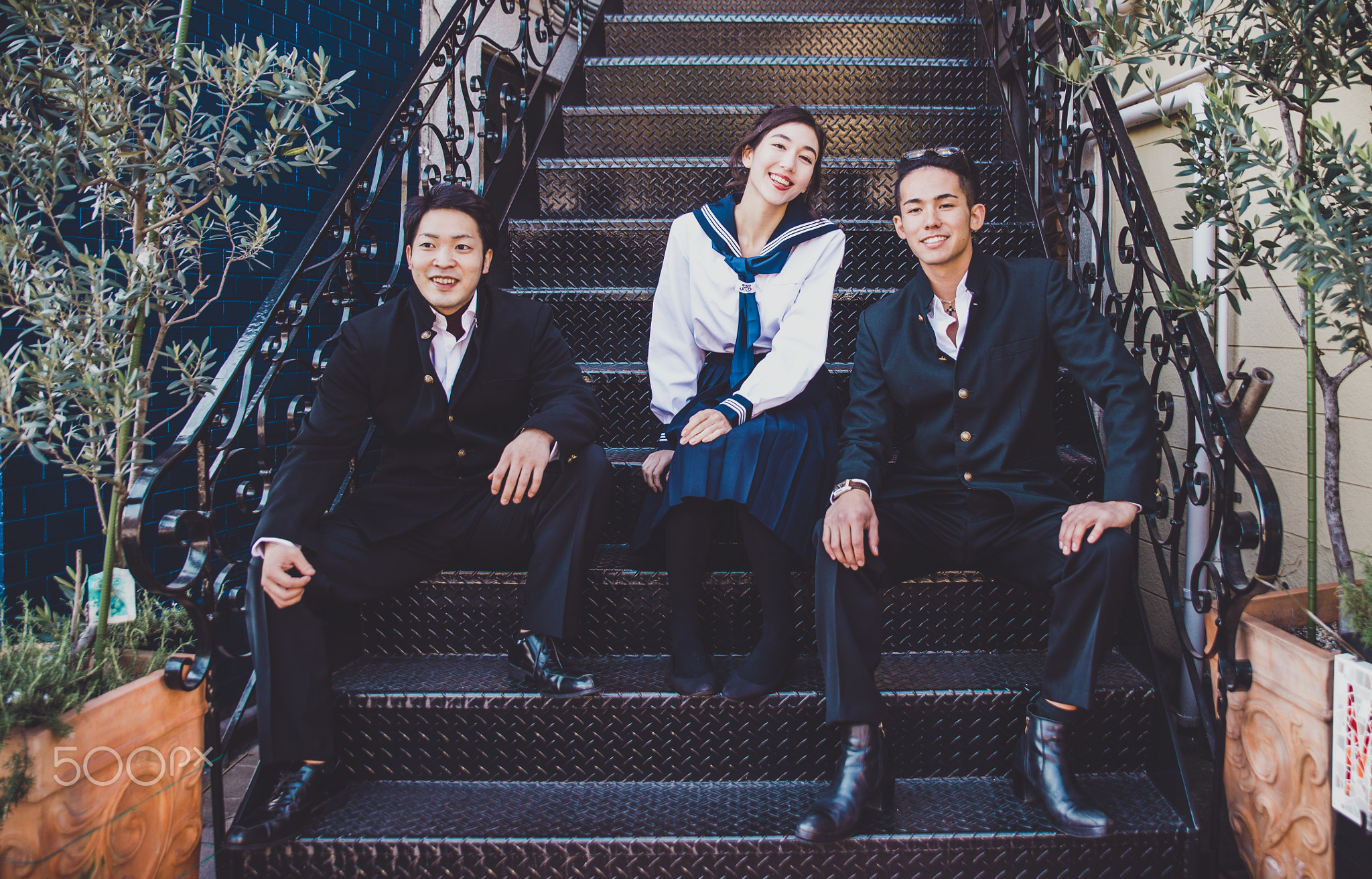 Group of japanese teenagers, lifestyle moments in a school day