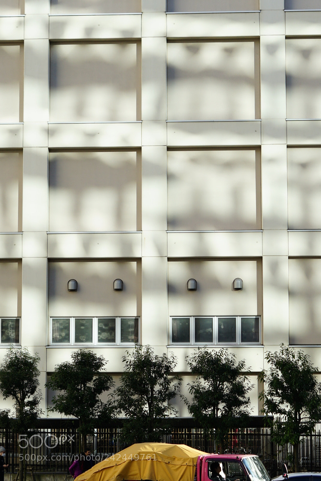 Sony a7 II sample photo. Shadows and architecture pattern photography