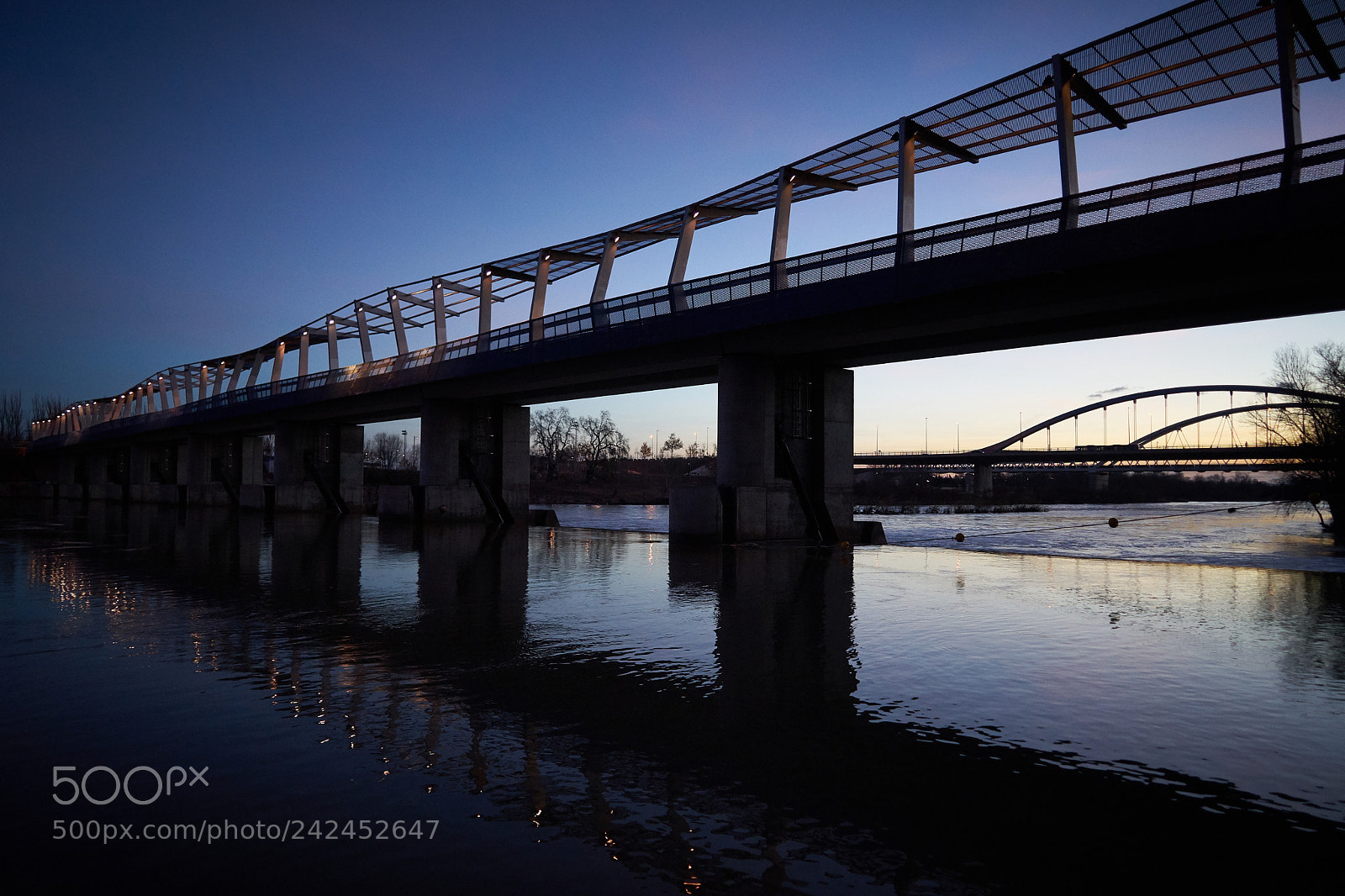 Sony a7 sample photo. Zaragoza puente del azud photography