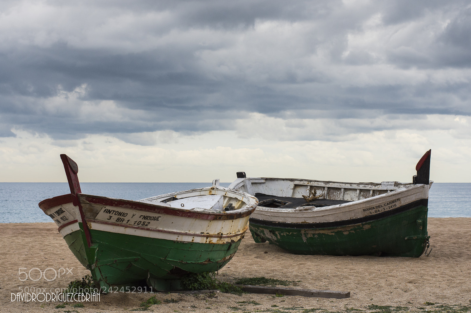 Nikon D7200 sample photo. Old fishermen's boats photography