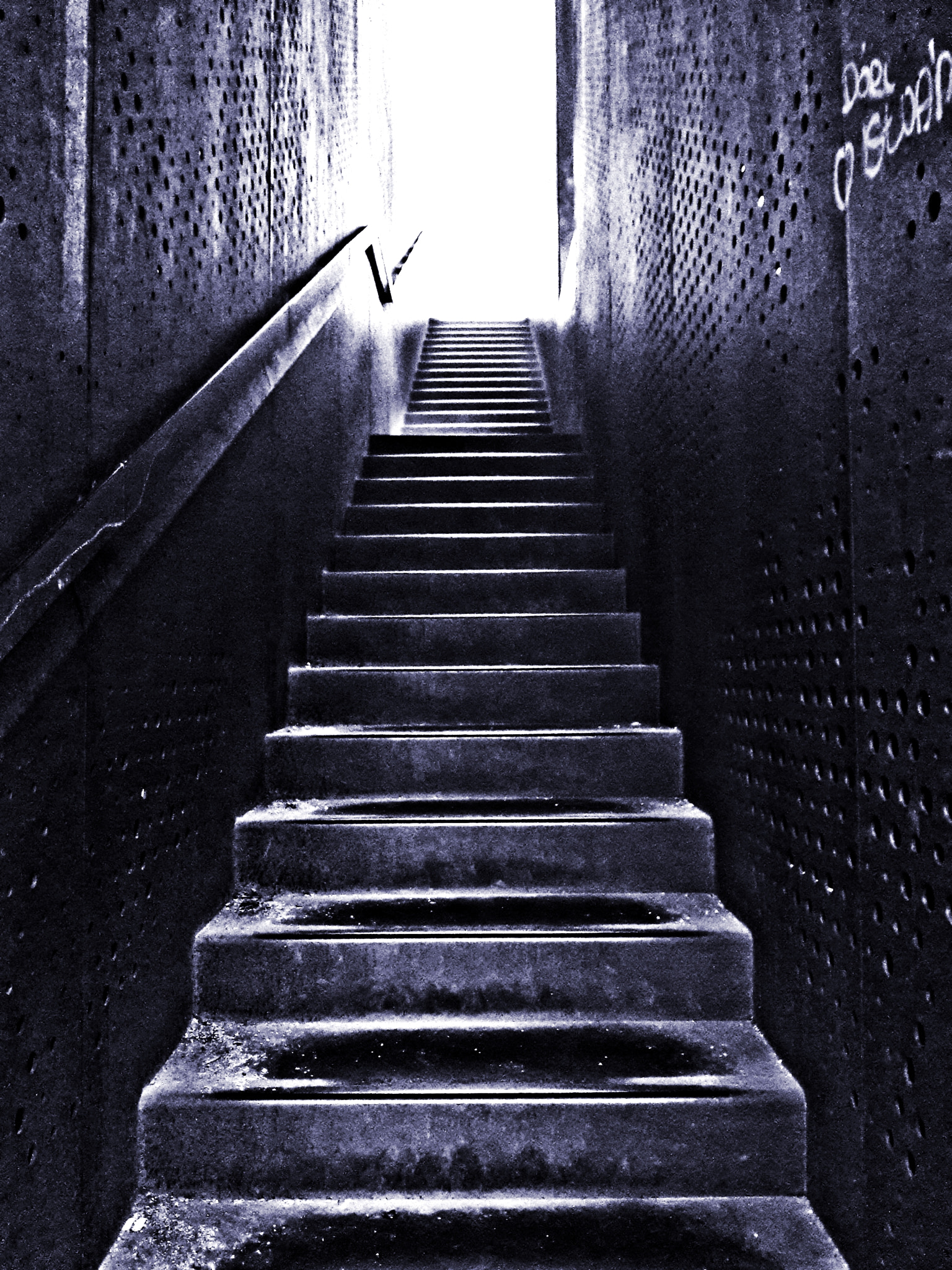 Samsung Galaxy A7 sample photo. Stairs photography