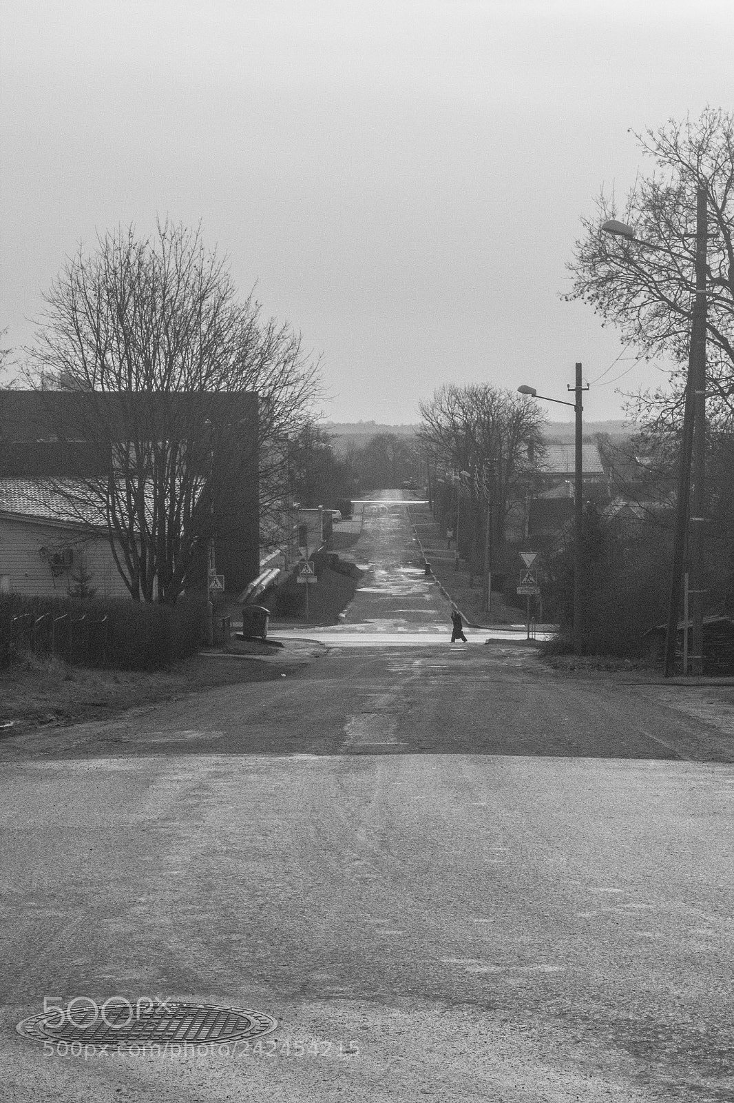Canon EOS 1100D (EOS Rebel T3 / EOS Kiss X50) sample photo. Lonely streets photography