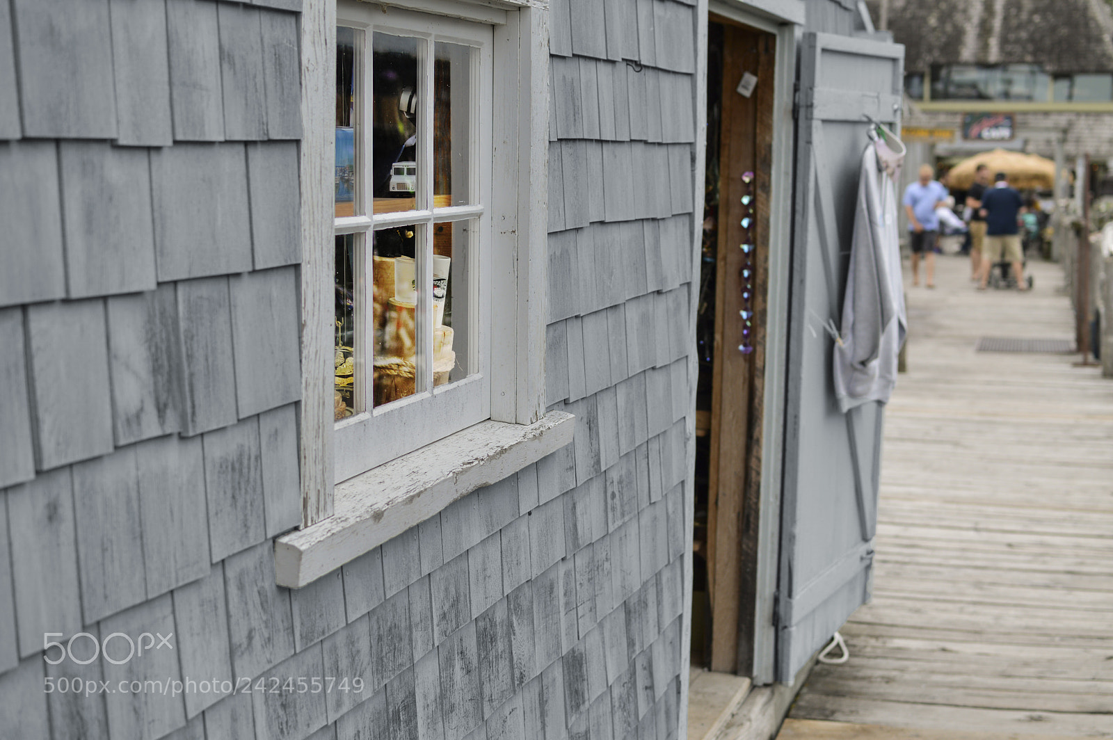 Nikon D3200 sample photo. Vintage shop photography
