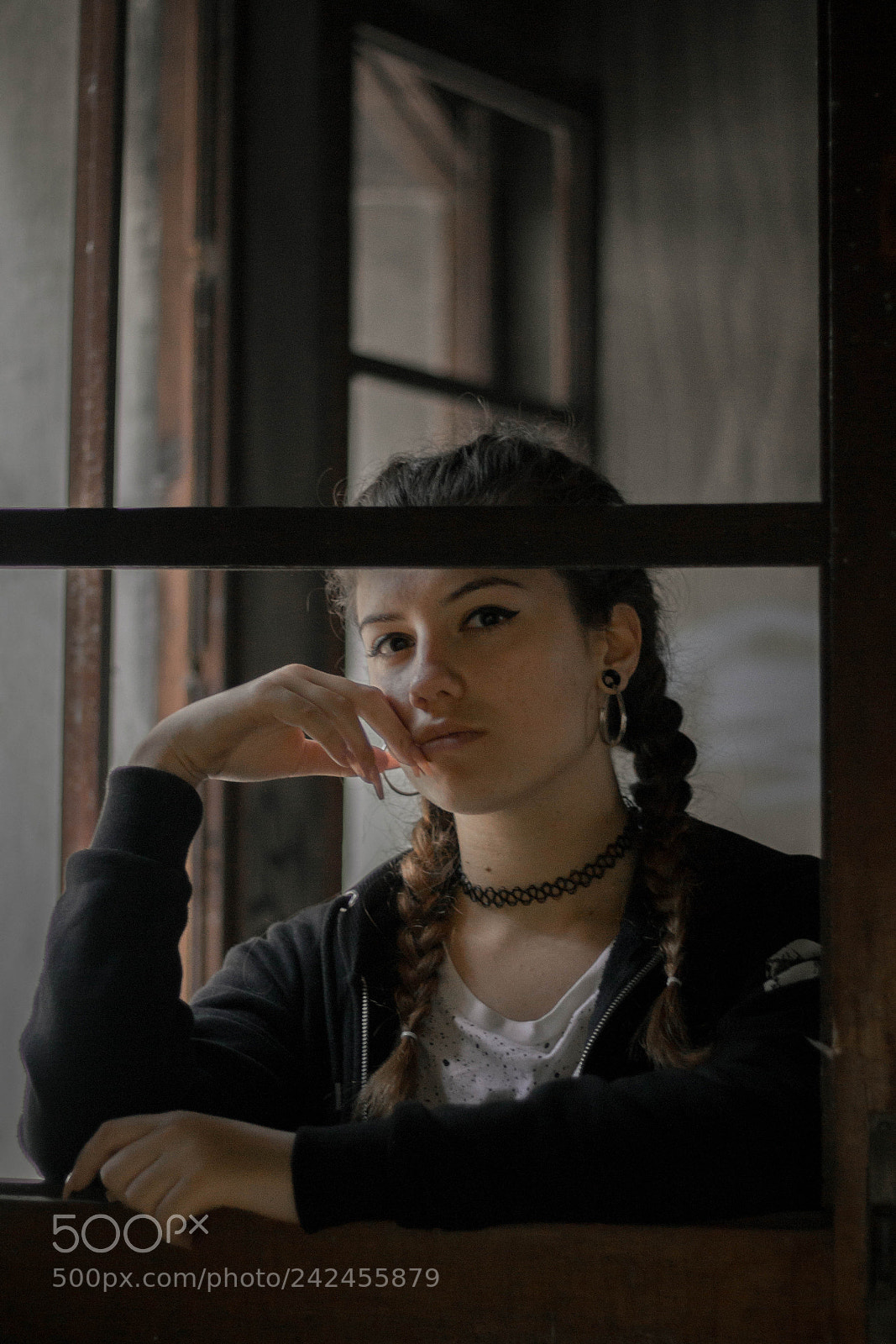 Canon EOS 60D sample photo. Window photography
