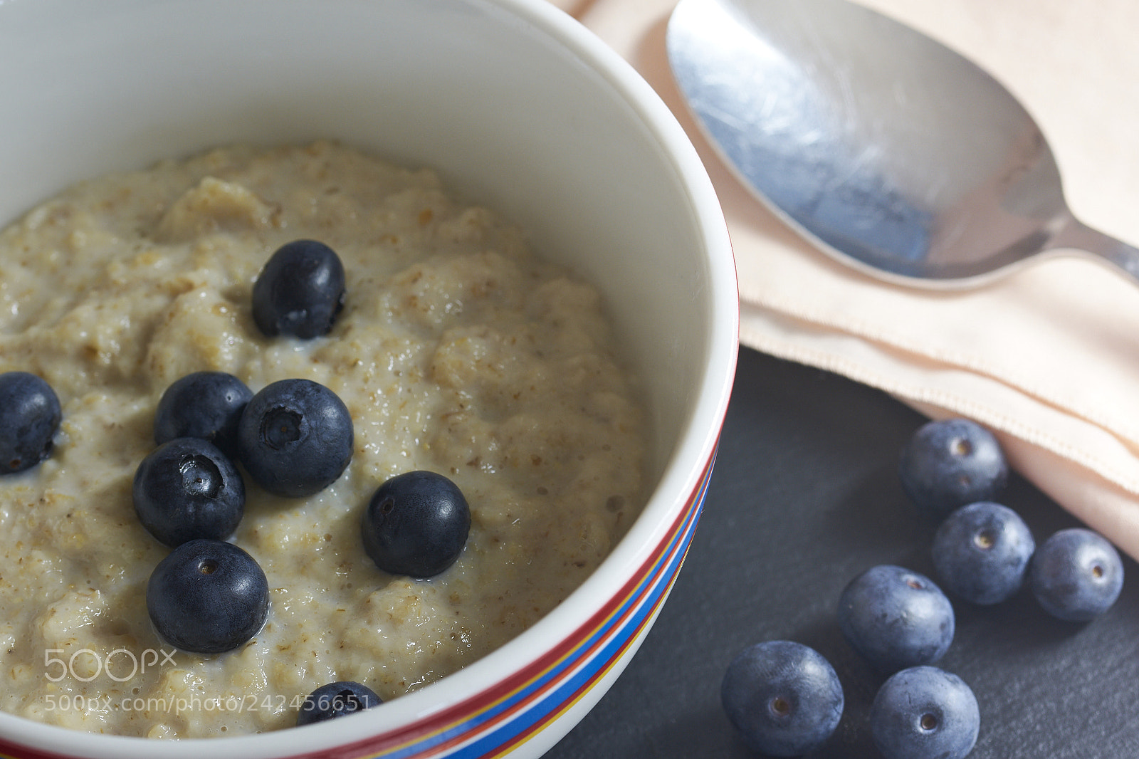 Nikon D7200 sample photo. Porridge and blueberries photography