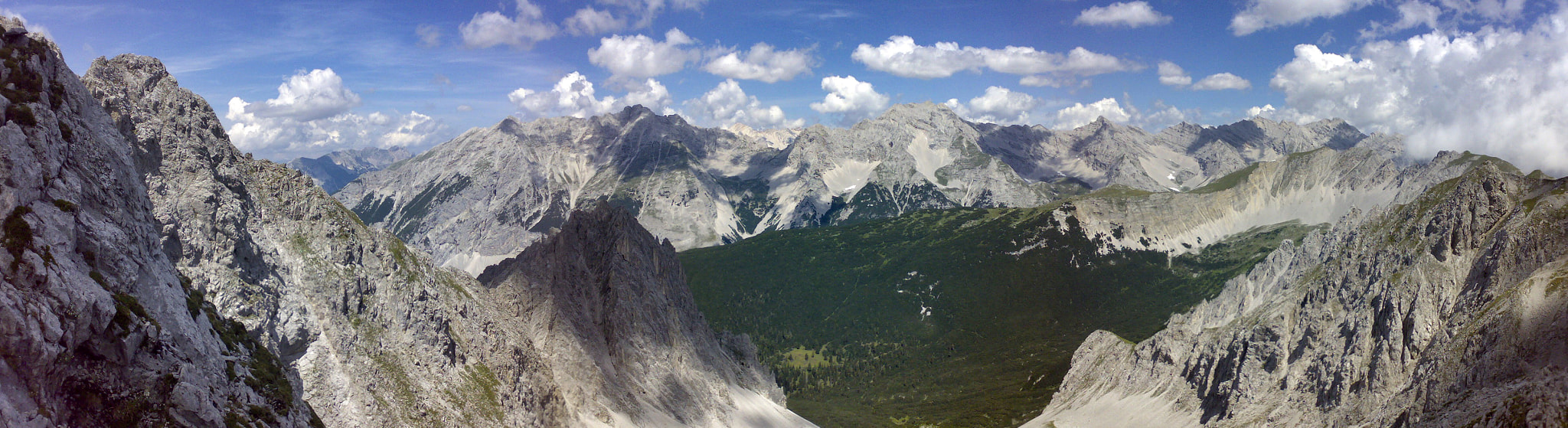 Nokia N73 sample photo. Innsbrucker klettersteig photography