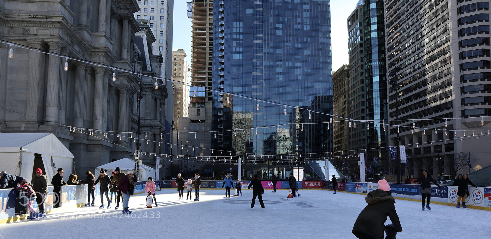 Canon EOS M100 sample photo. Skate to the light! photography
