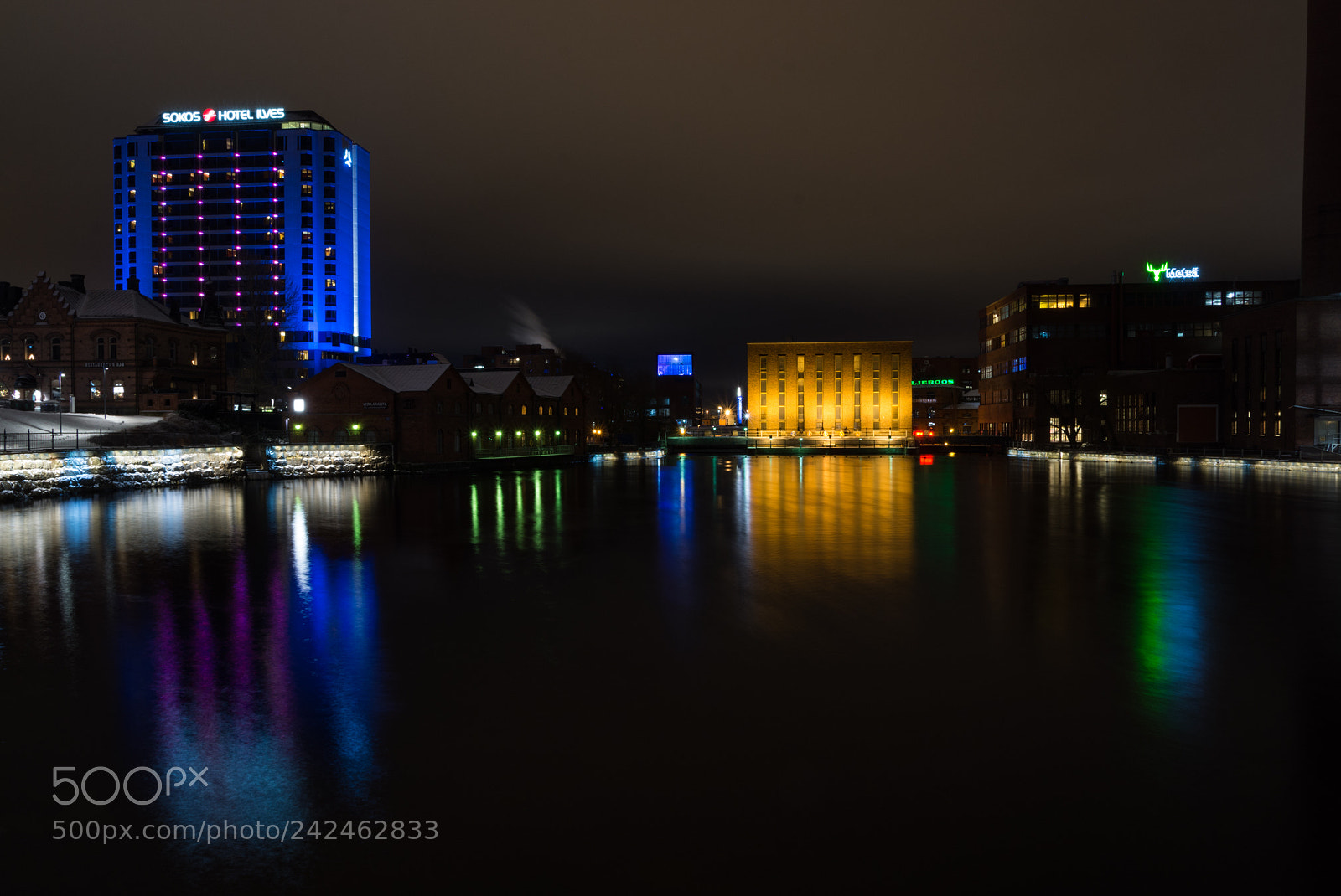 Nikon D7200 sample photo. Colourful reflections photography