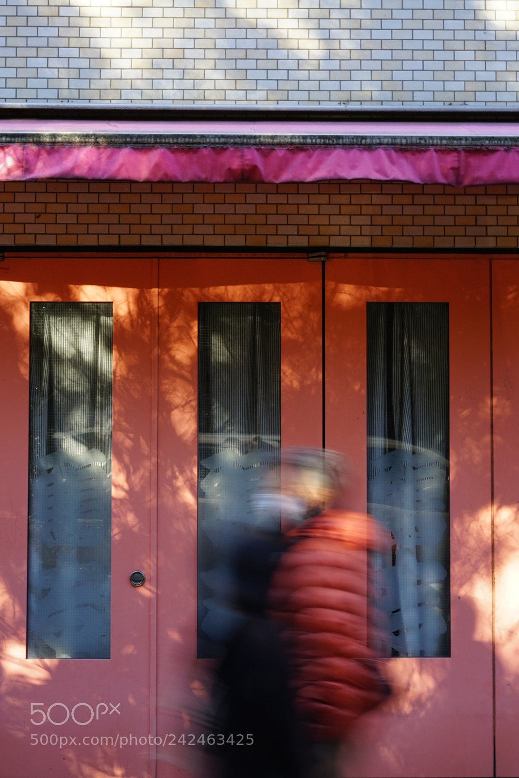 Sony a7 II sample photo. Red door photography