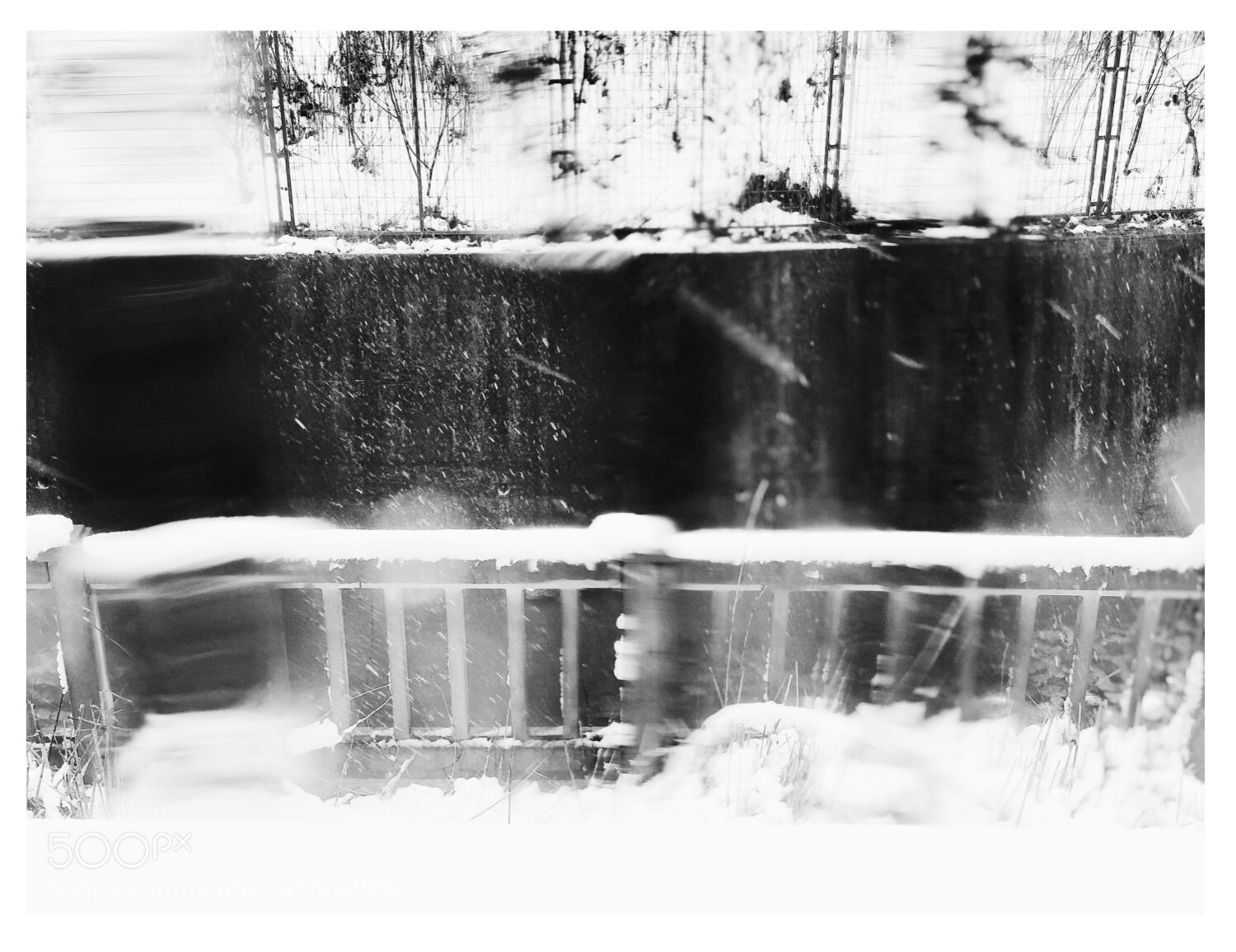 Apple iPhone X sample photo. ❄️ photography