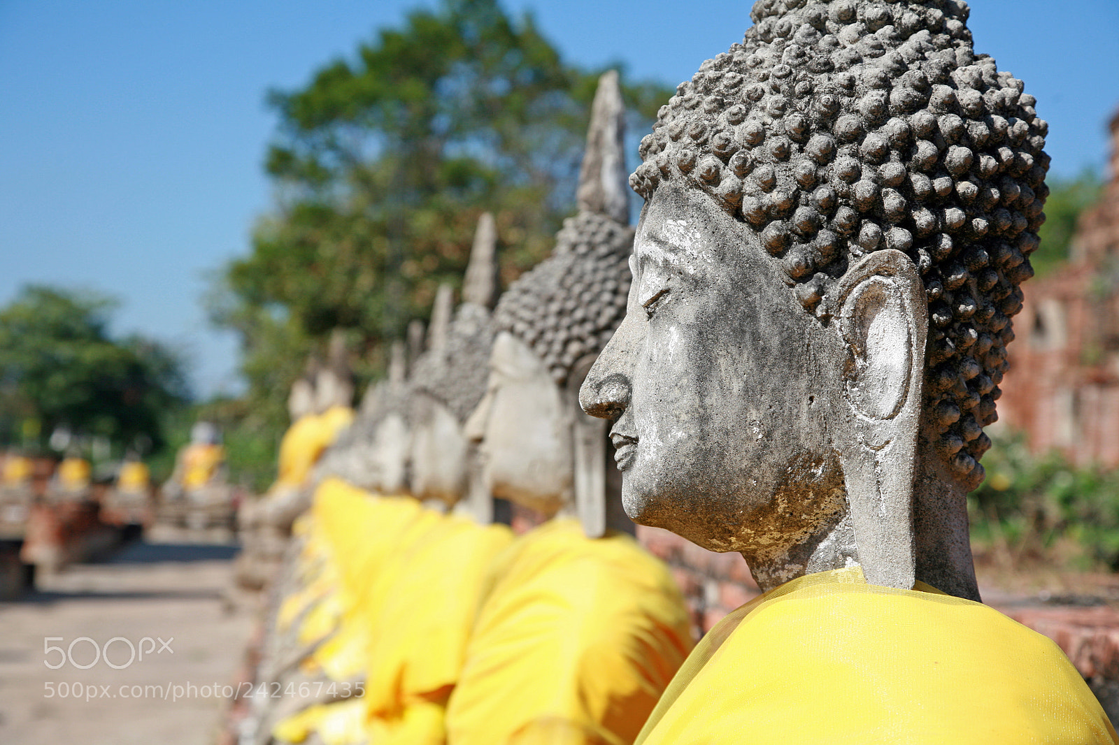 Canon EOS 5D sample photo. Buddha sculptures photography