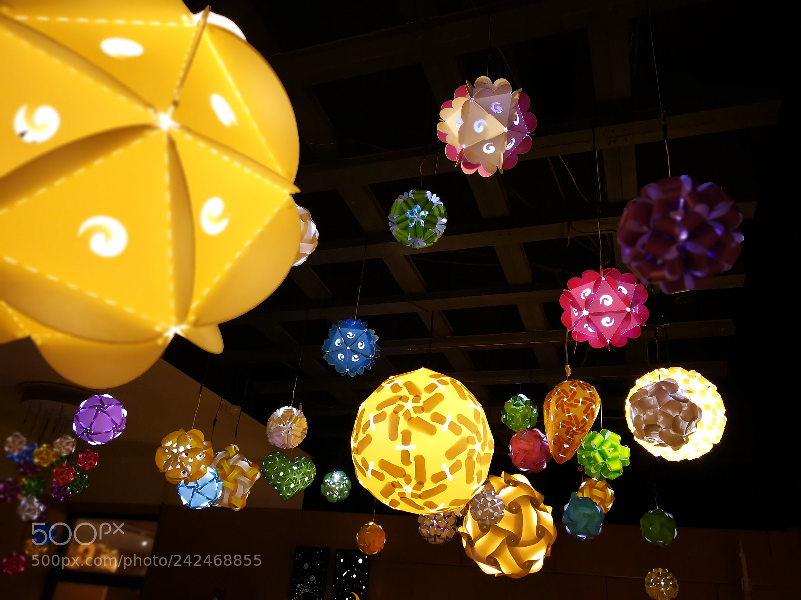 HUAWEI Mate 10 sample photo. Colourful lights photography
