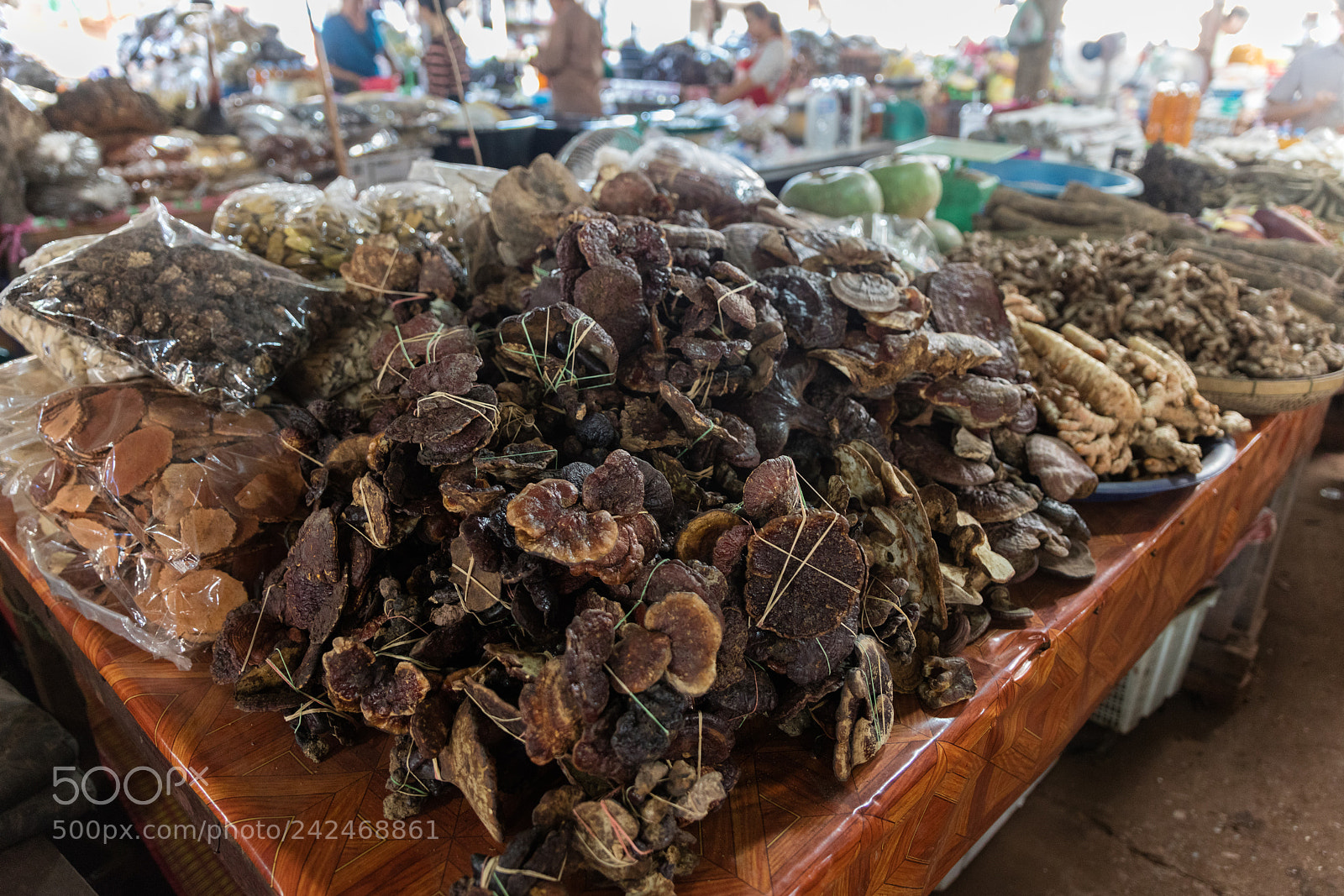 Canon EOS 5DS R sample photo. Da makai market photography