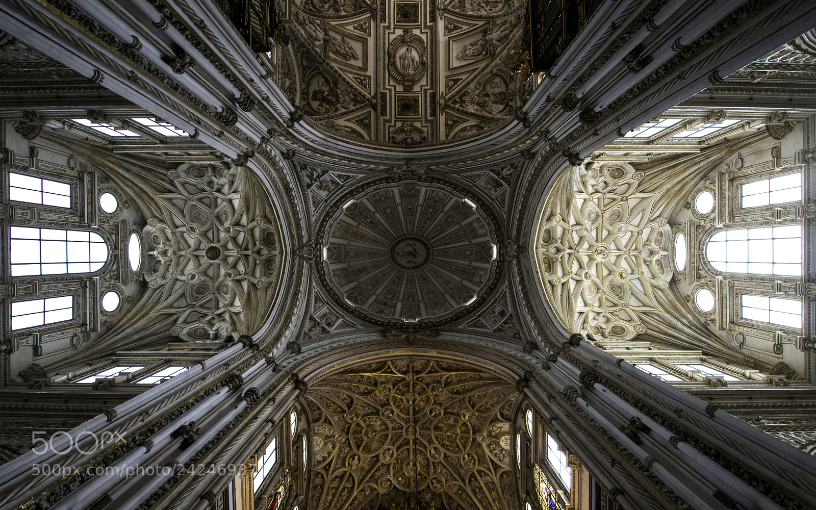 Nikon D800 sample photo. Cordoba cathedral ceiling photography