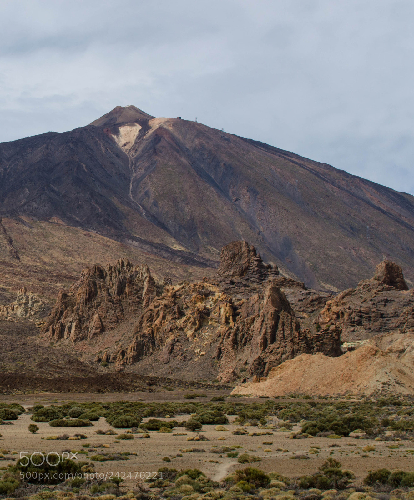 Nikon D5100 sample photo. Sunrise under volcano photography