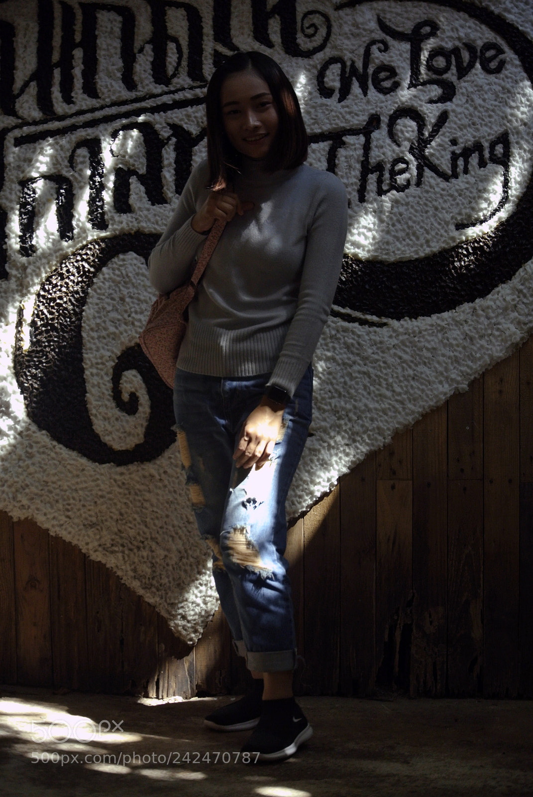 Nikon 1 J1 sample photo. Girl and lighting photography