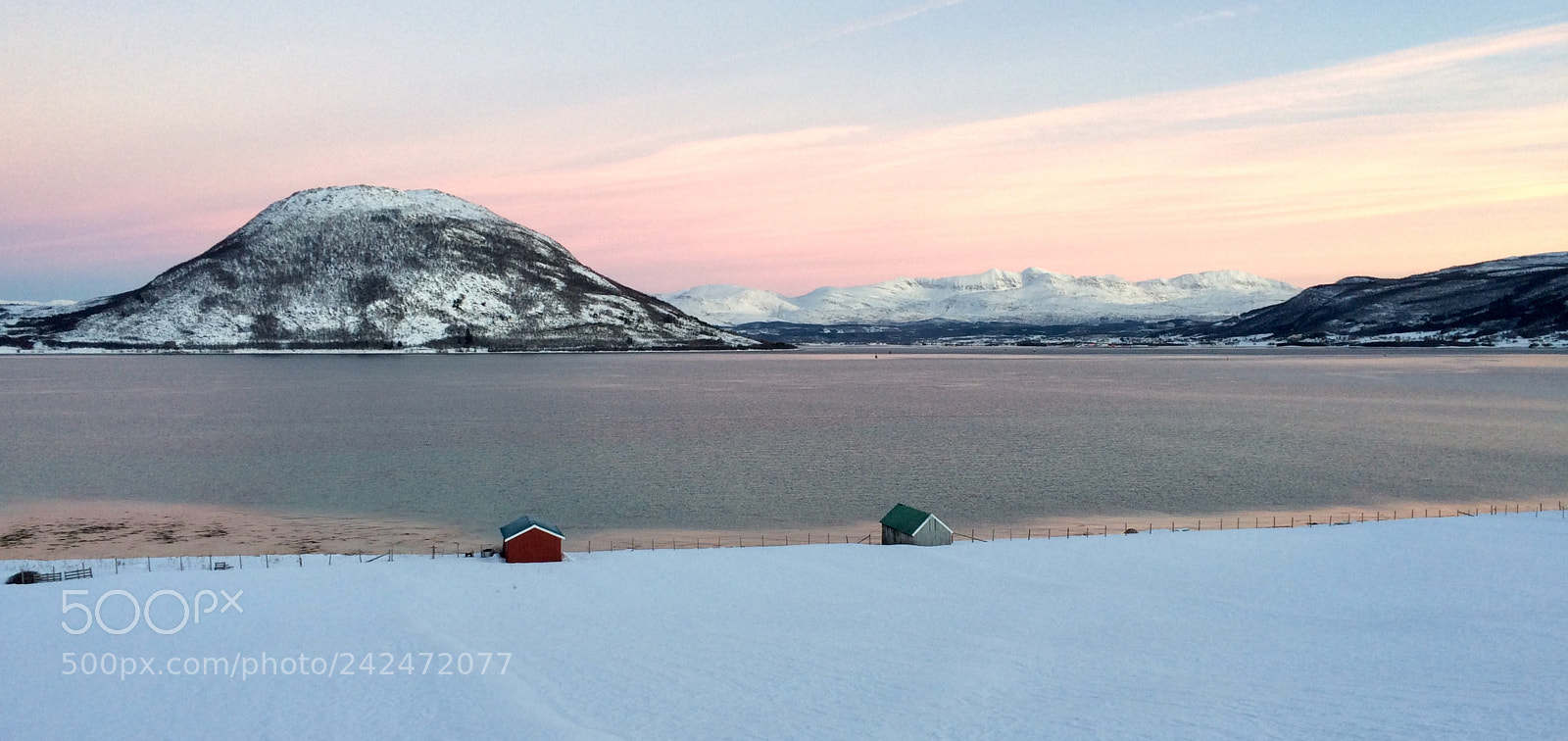 Apple iPhone 5s sample photo. By tjeldsundet photography