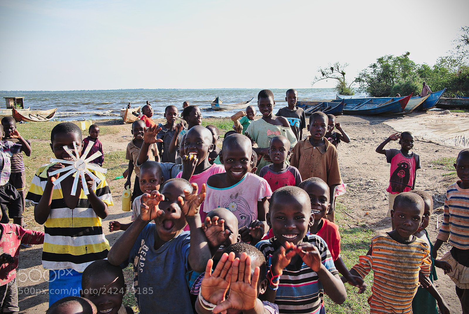 Fujifilm X-T1 sample photo. Staring at mzungu, lake photography