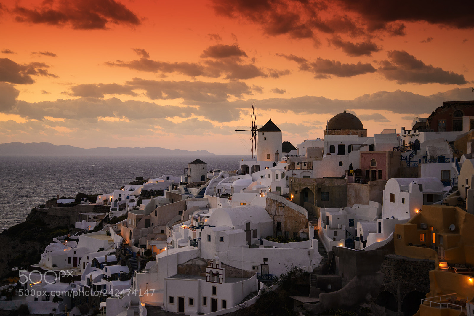 Nikon D600 sample photo. Oia during sunset photography