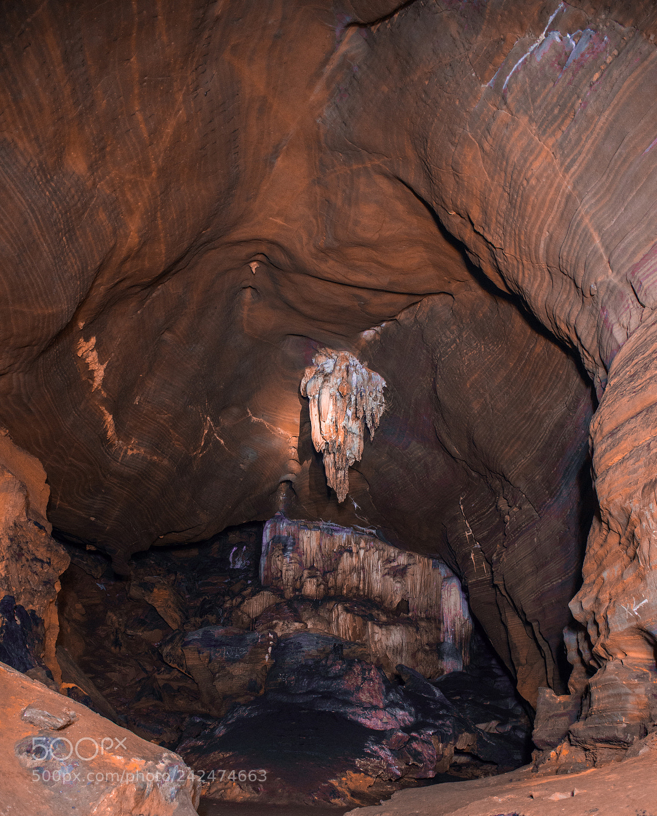 Nikon D5500 sample photo. Lonely stalactite photography