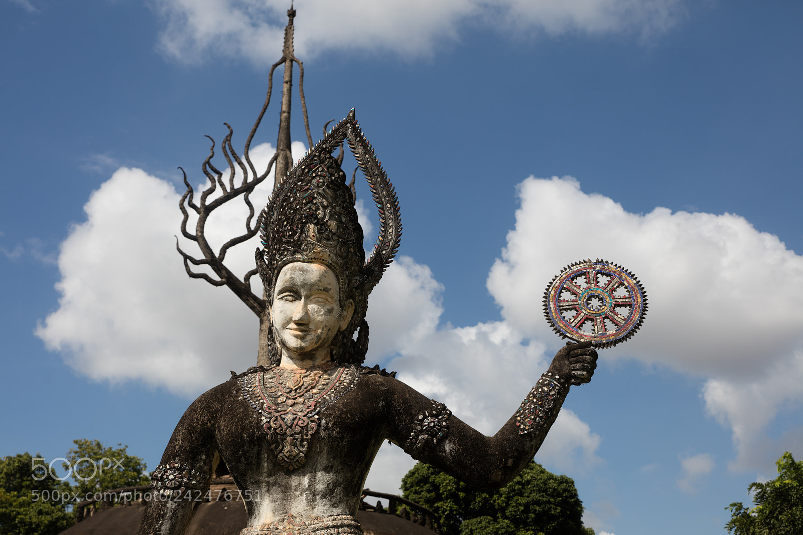 Canon EOS 5DS R sample photo. Wat xieng khuan buddha photography