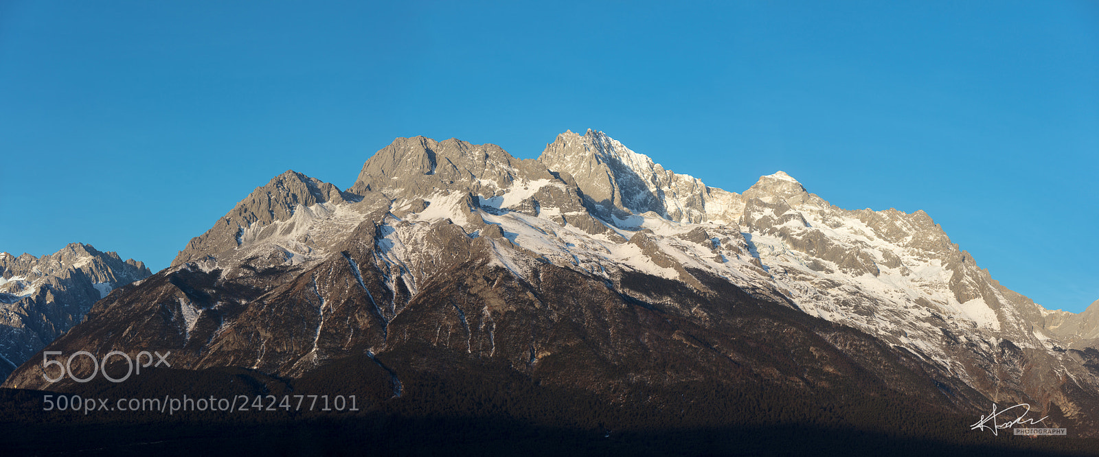Canon EOS 5DS sample photo. Meri snow mountain photography