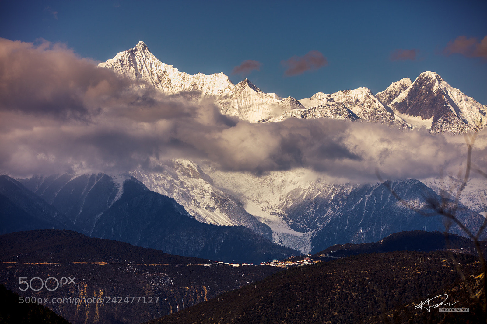 Canon EOS 5DS sample photo. Meri snow mountain photography