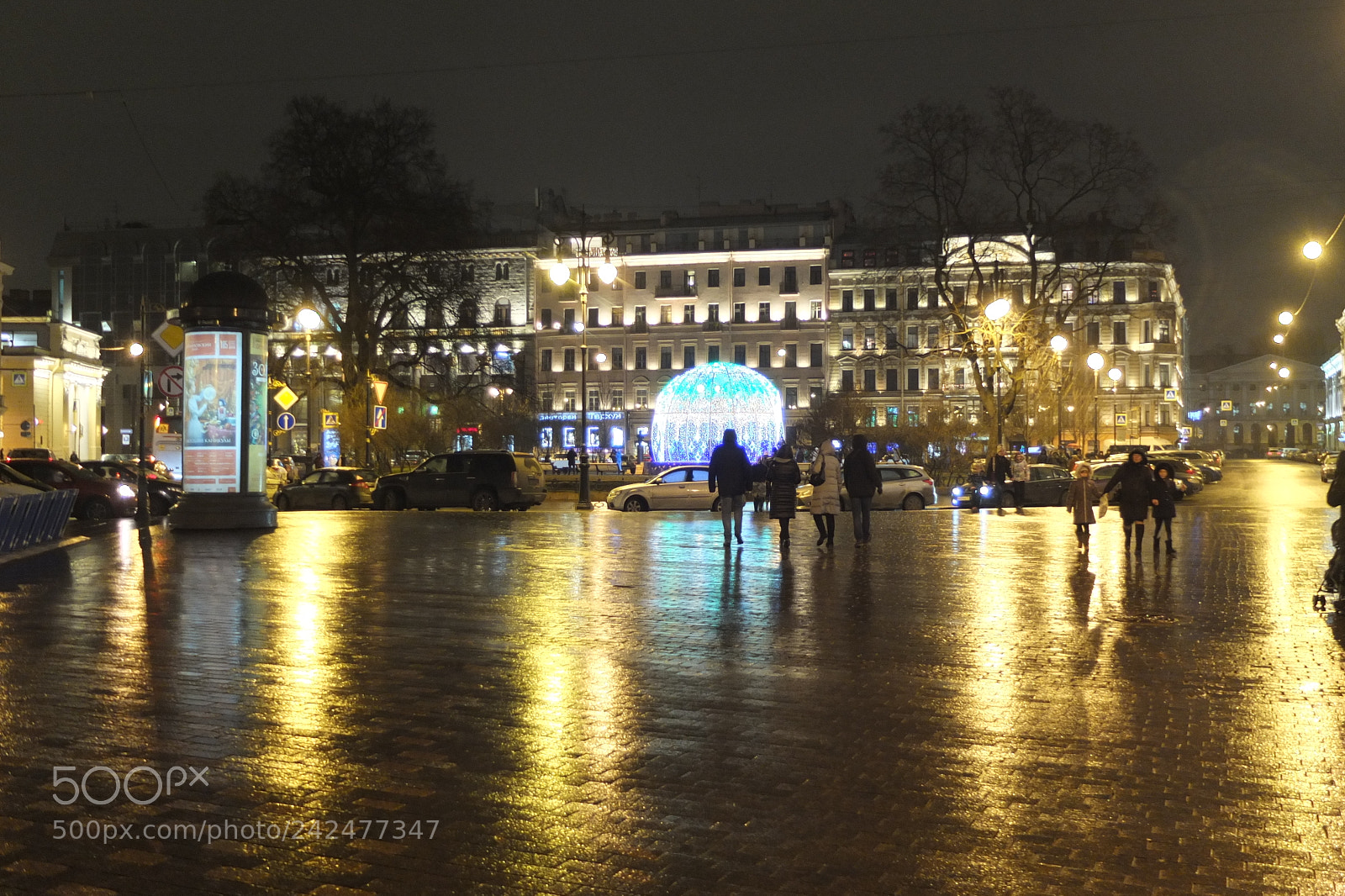 Fujifilm X10 sample photo. St petersburg night photography