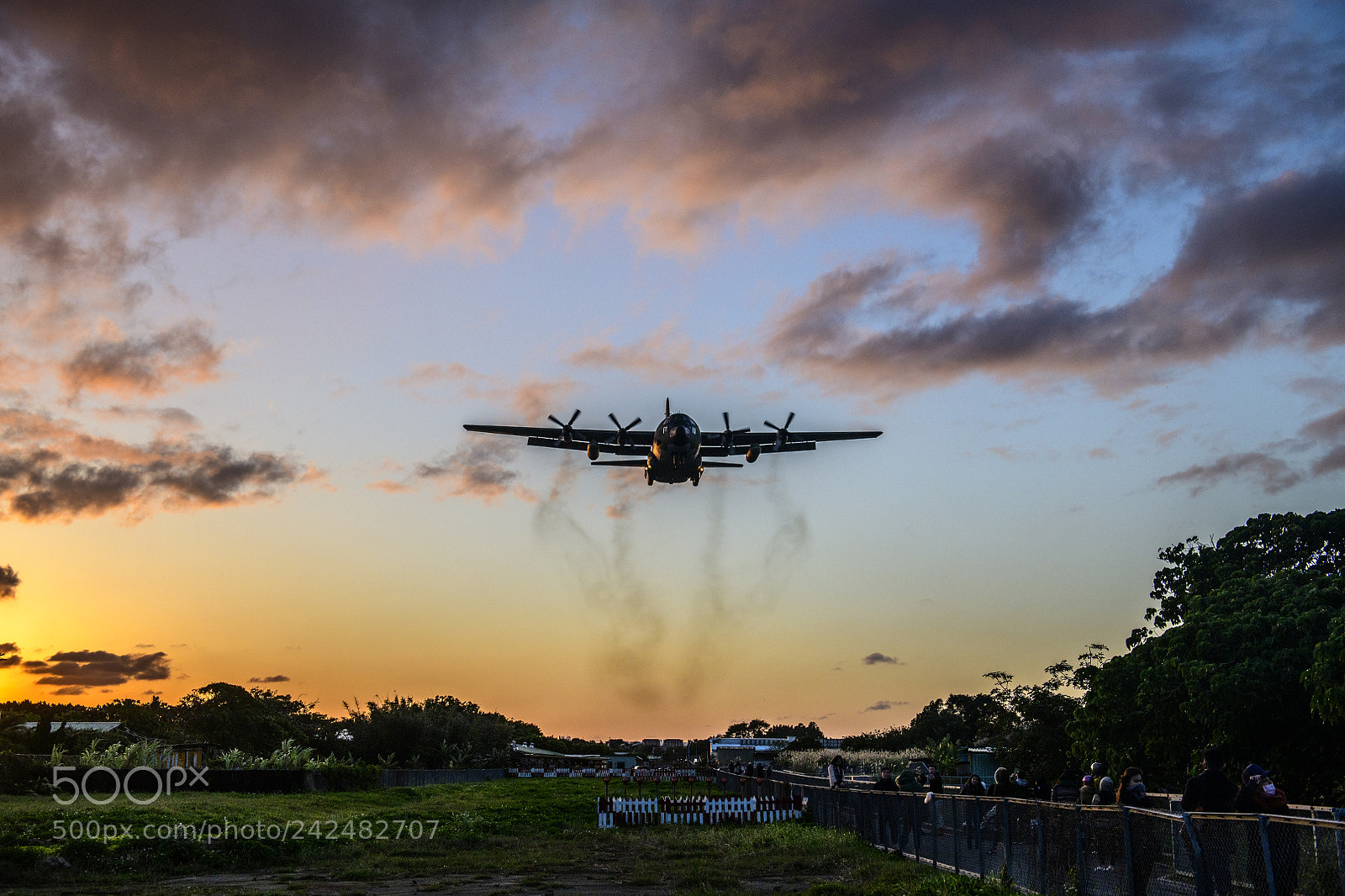 Nikon D850 sample photo. Smoky c-130 hercules photography