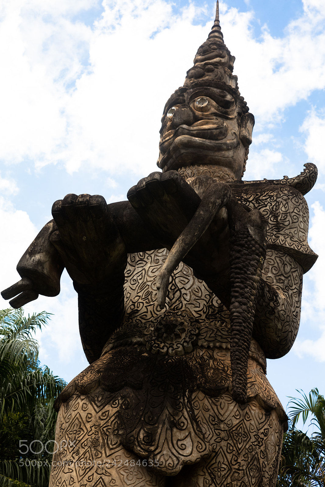 Canon EOS 5DS R sample photo. Wat xieng khuan buddha photography