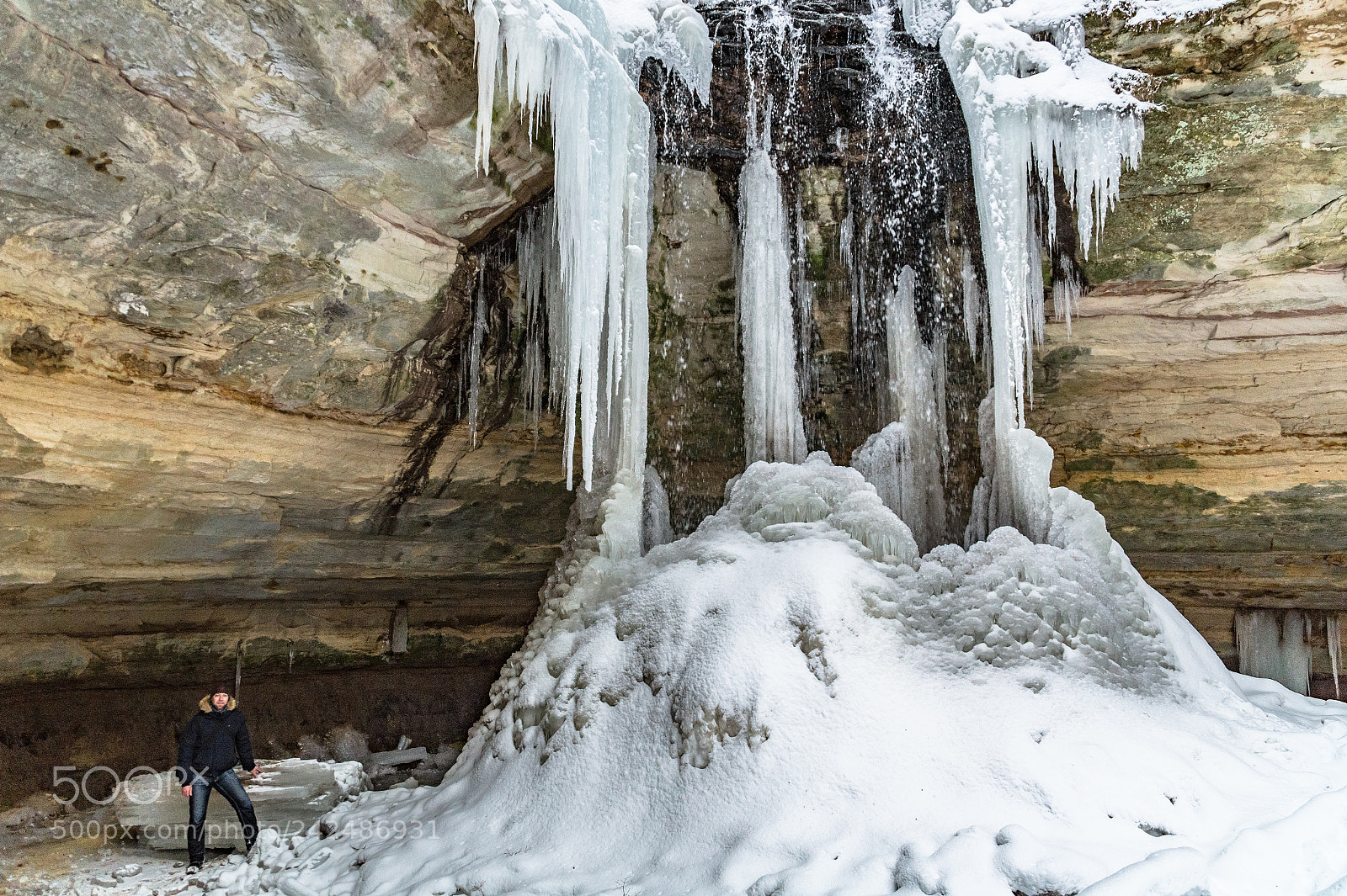 Sony SLT-A58 sample photo. *  frozen waterfall  * photography