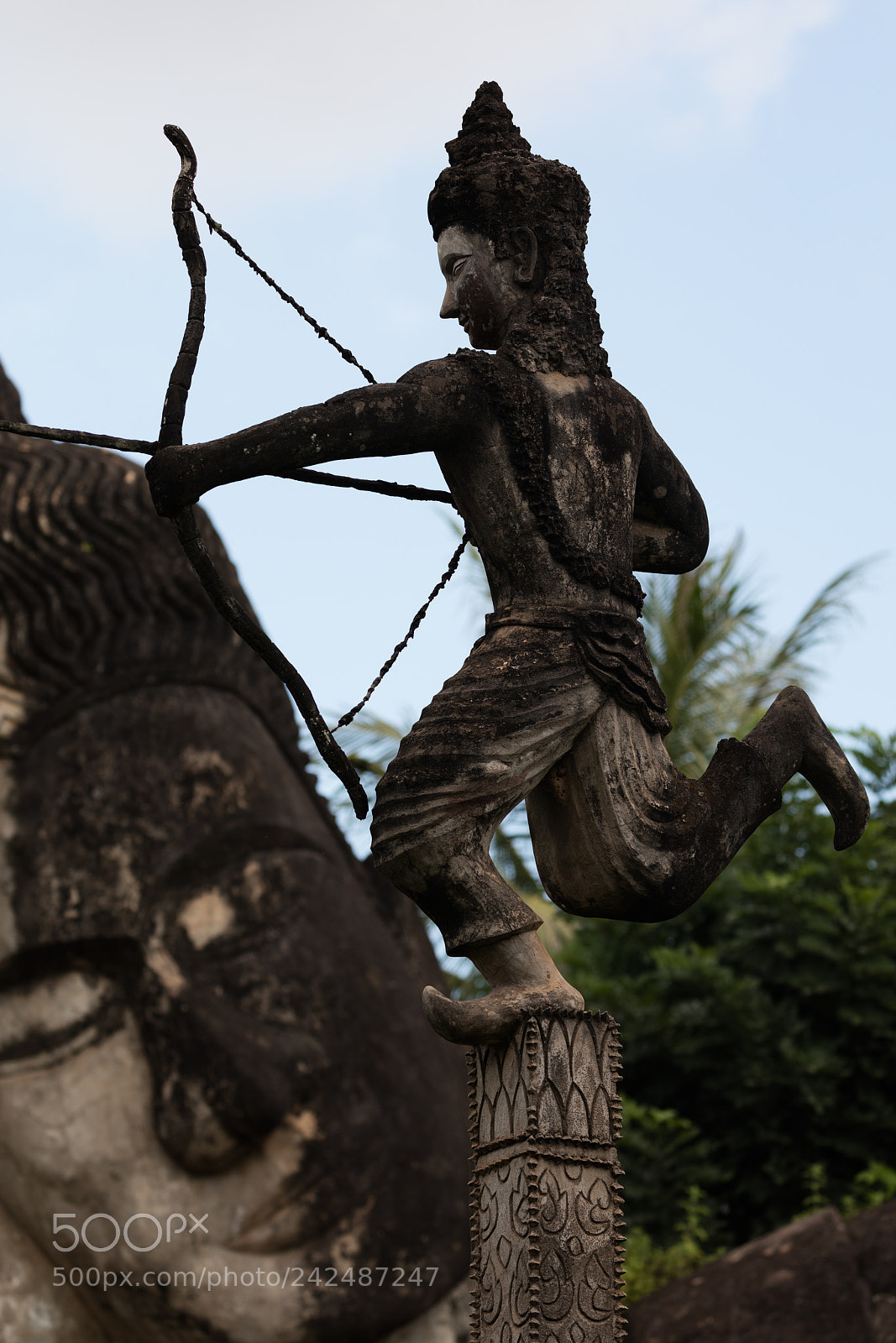 Canon EOS 5DS R sample photo. Wat xieng khuan buddha photography