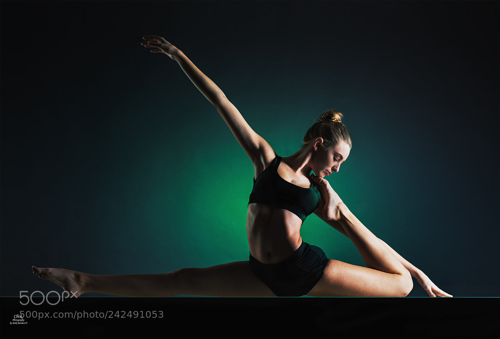 Pentax K-1 sample photo. Ballerina photography