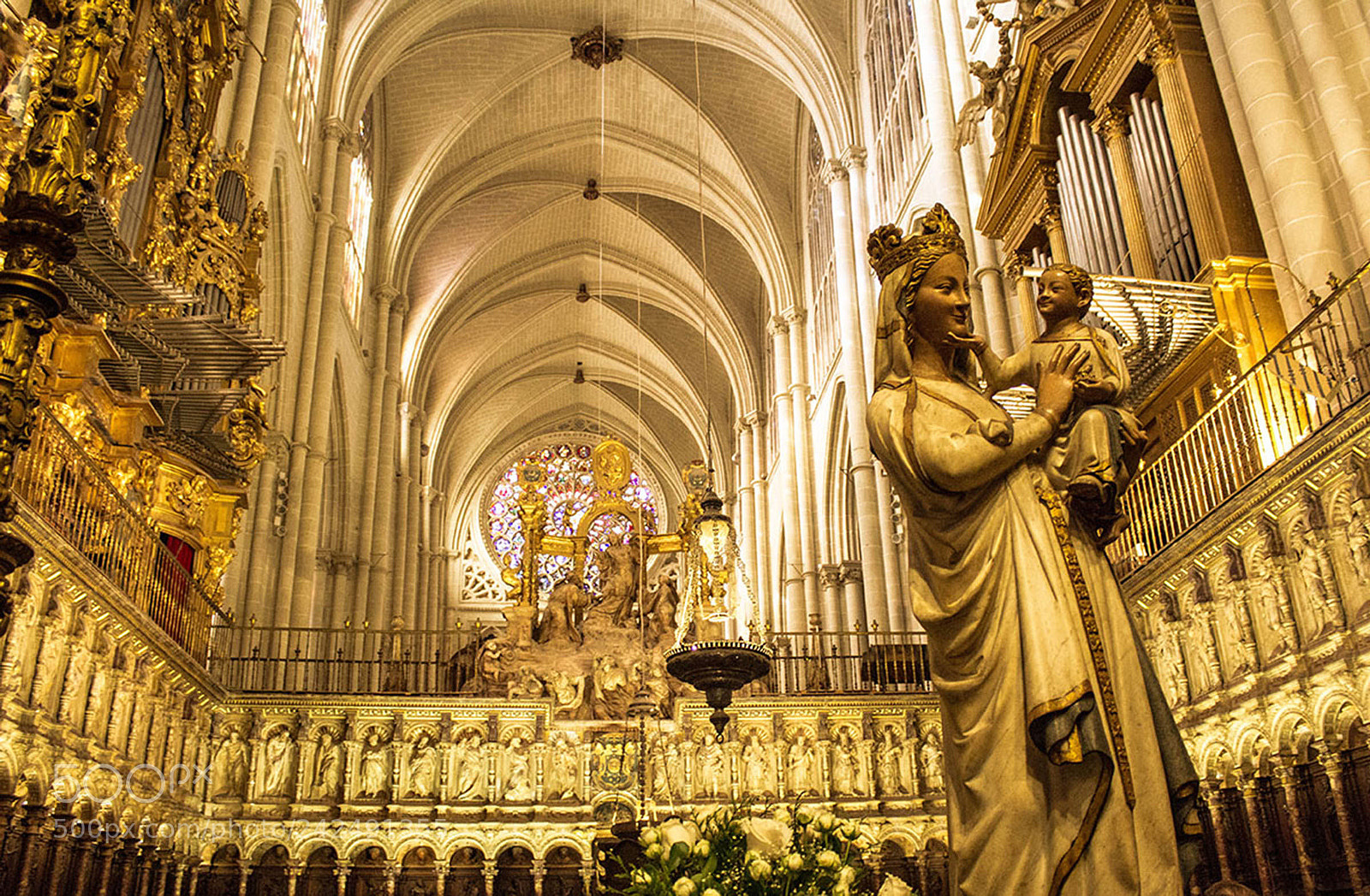 Canon EOS 1200D (EOS Rebel T5 / EOS Kiss X70 / EOS Hi) sample photo. Toledo cathedral photography