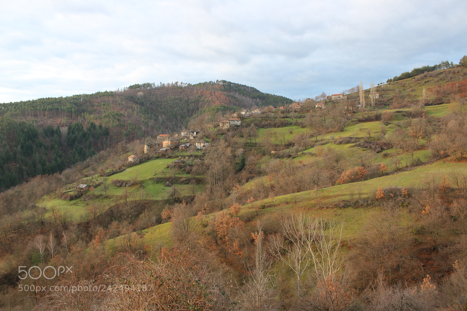 Canon EF-S 18-55mm F3.5-5.6 III sample photo. The village photography