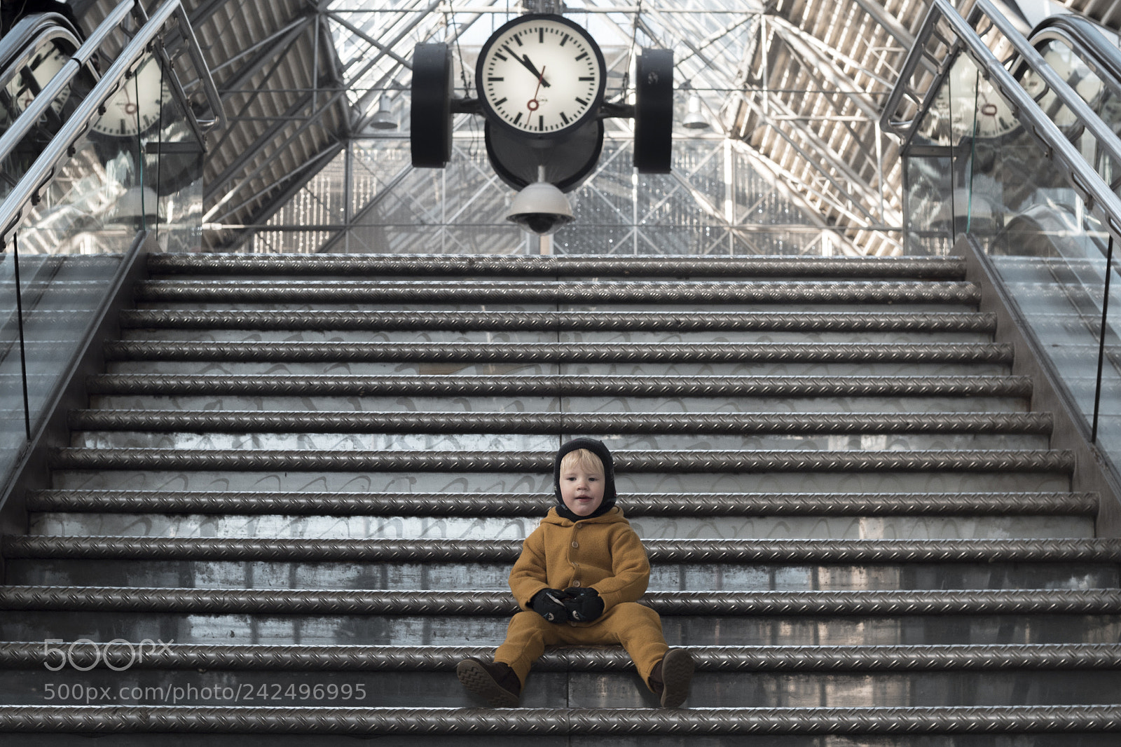 Panasonic Lumix DC-GH5 sample photo. Central station photography