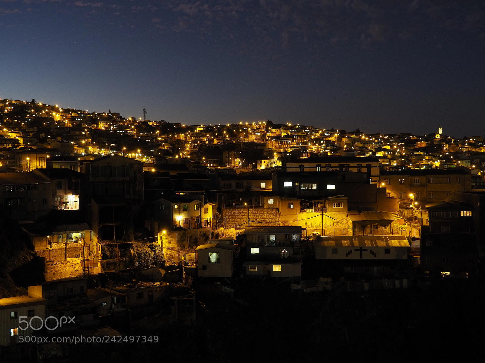 Olympus OM-D E-M5 II sample photo. Valparaiso view #3 photography