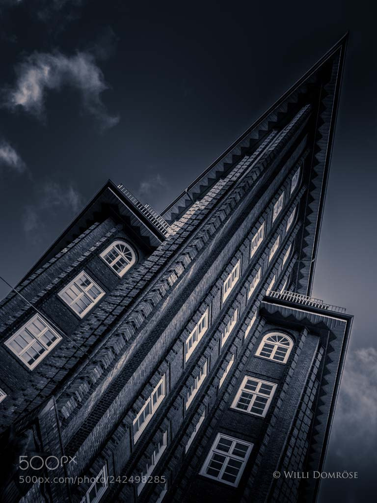 Olympus OM-D E-M1 Mark II sample photo. Chilehaus hamburg photography