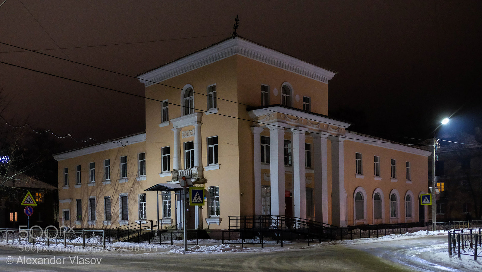 Fujifilm X-T10 sample photo. Музыкальная школа photography