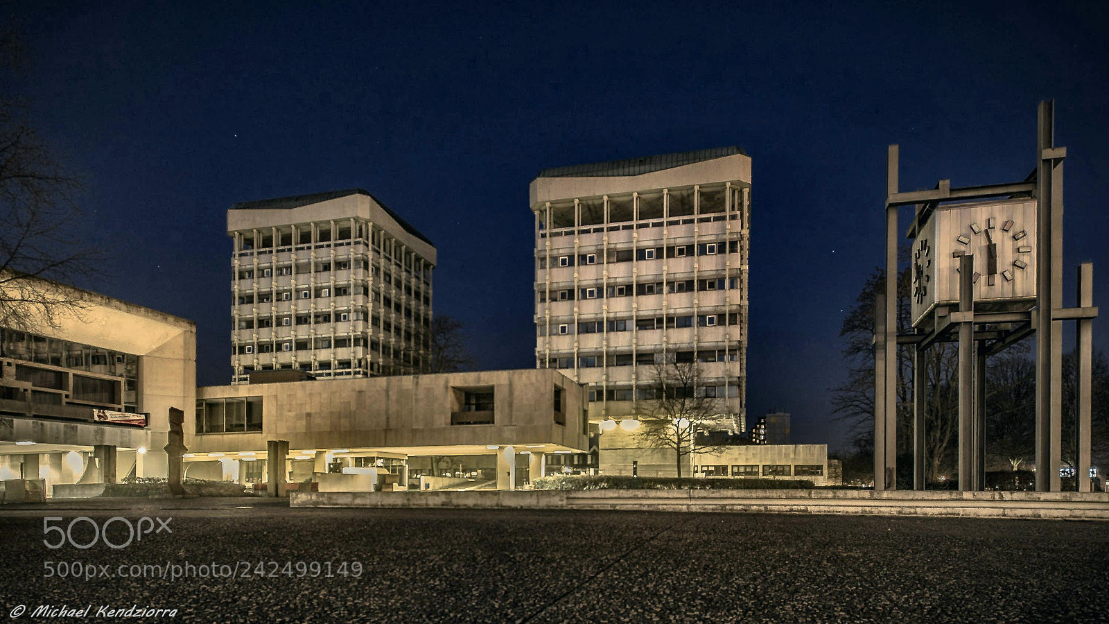Sony a7 II sample photo. Town hall marl photography