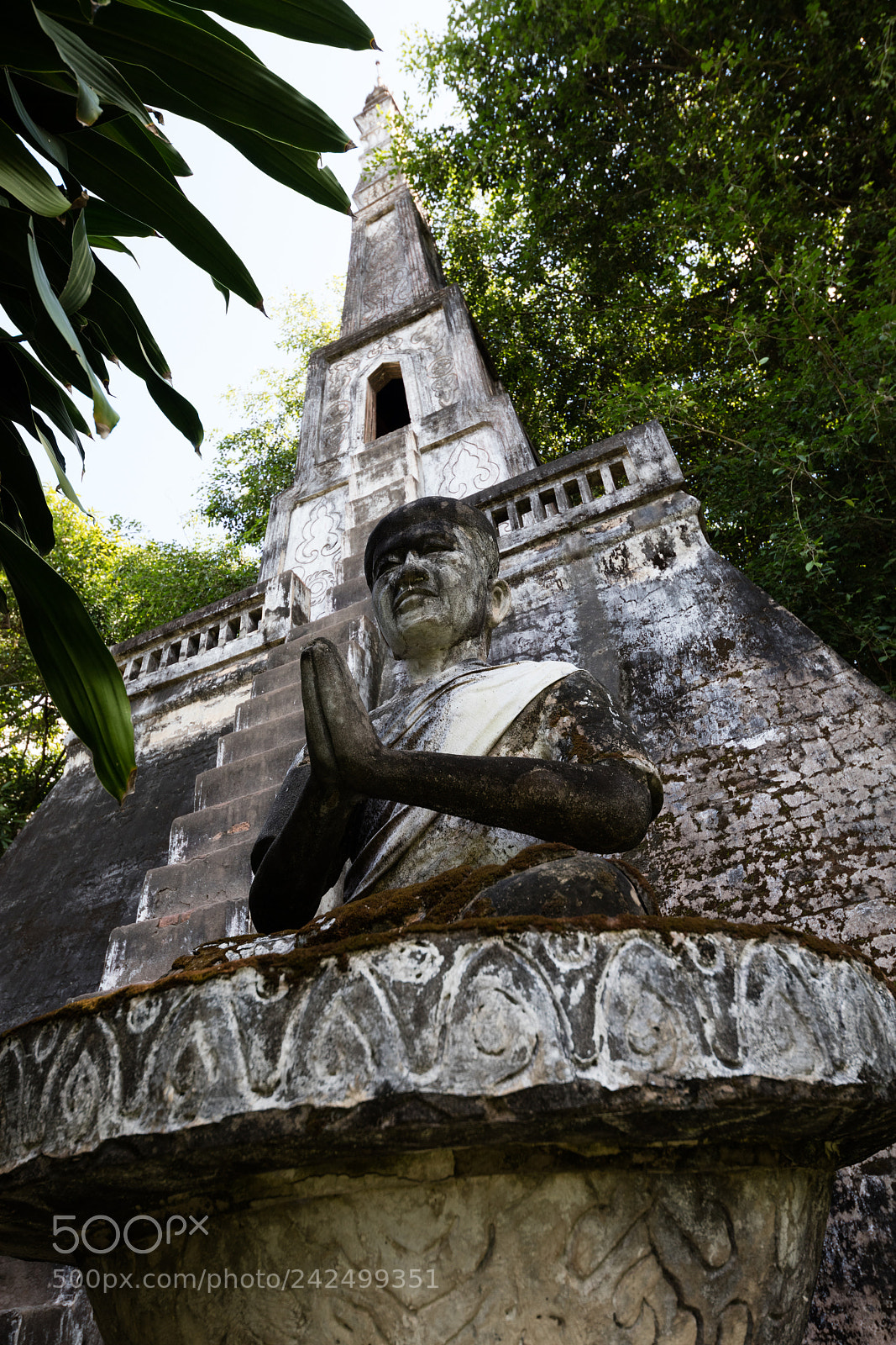 Canon EOS 5DS R sample photo. Wat xieng khuan buddha photography