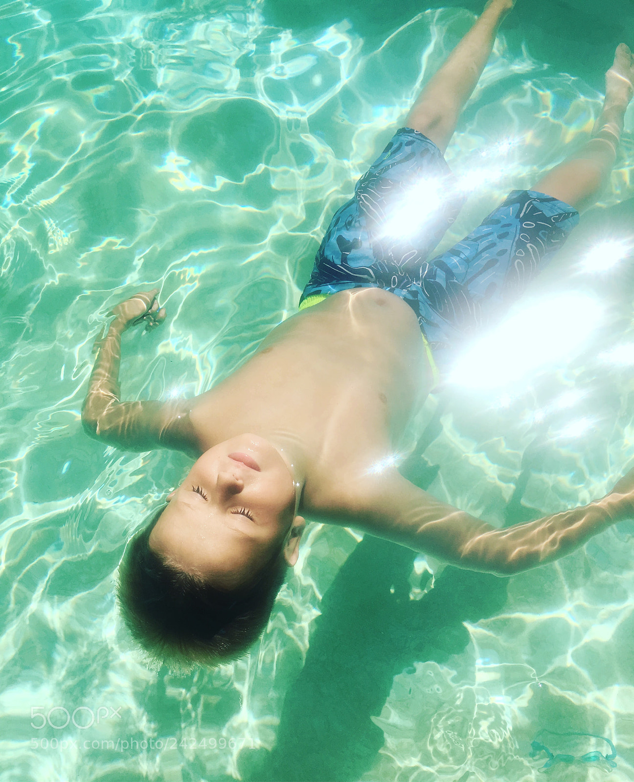 Apple iPhone 6s Plus sample photo. Pool photography