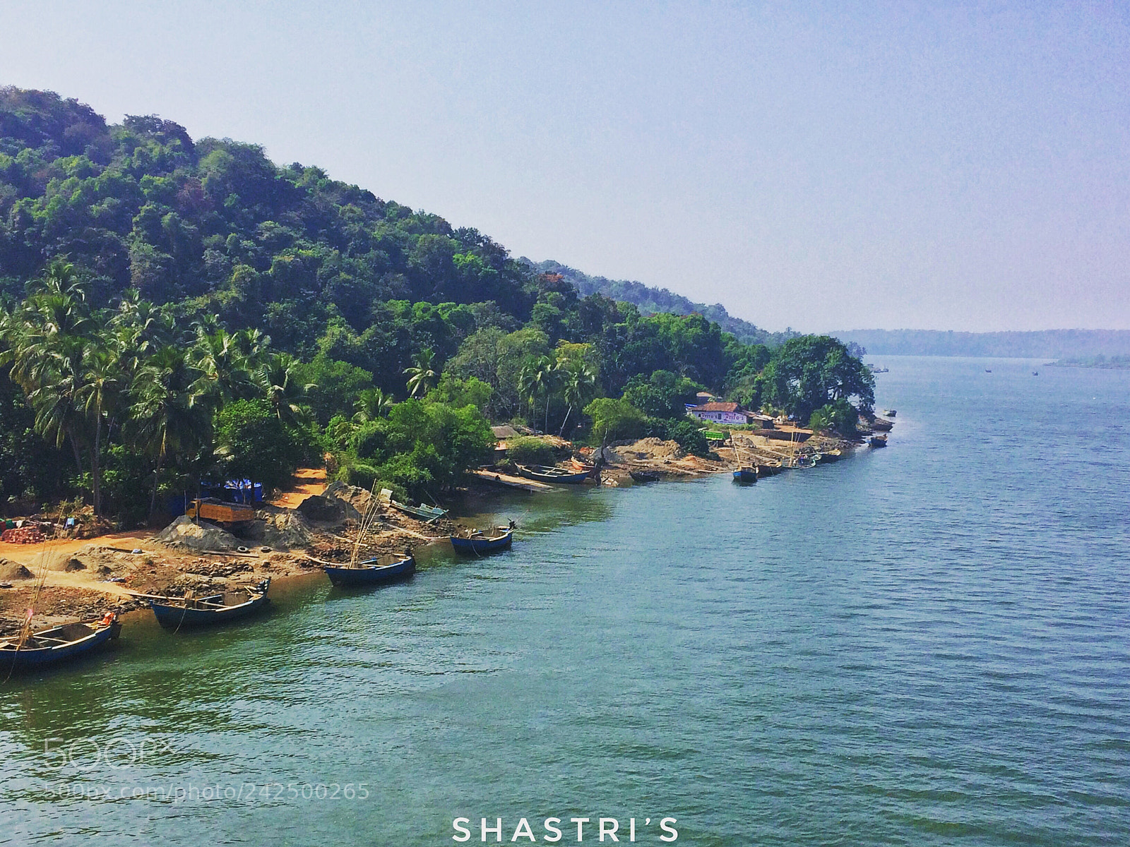 Apple iPhone 5s sample photo. Crossing where karnataka-maharashtra meets. photography